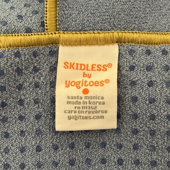 Yogitoes Yoga Mat Towel - Picture 7 of 8